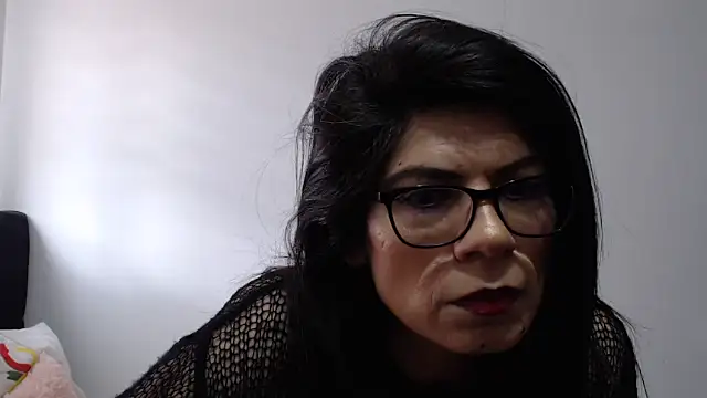 Snapshot of abrilsex23 chatting on October 18, 6:41 pm abrilsex23 online show from October 18, 6:41 pm