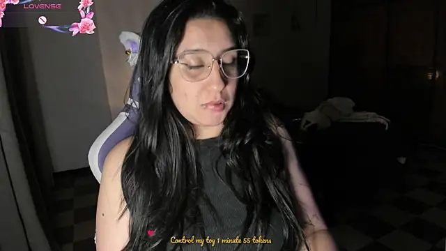 tellmemaddie online show from July 14, 3:11 am