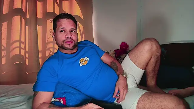 LucasGaeel online show from January 13, 7:08 pm