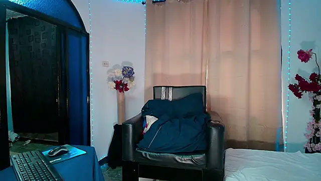 LucasGaeel online show from February 22, 1:20 pm