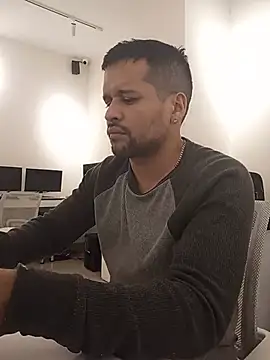LucasGaeel online show from July 18, 8:51 am