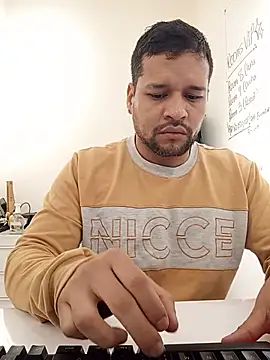 LucasGaeel online show from July 27, 4:19 am