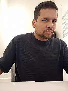 LucasGaeel online show from July 30, 8:13 am