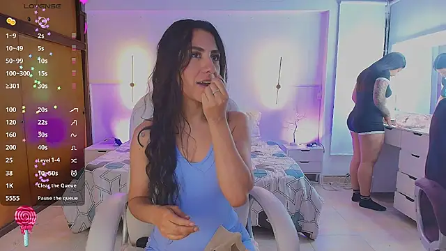 kloe28 online show from June 12, 3:38 am