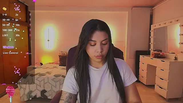 kloe28 online show from June 15, 3:42 am