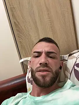 Snapshot of sexyman1936 chatting on October 10, 2:43 am sexyman1936 online show from October 10, 2:43 am