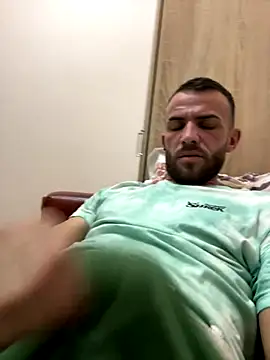 Snapshot of sexyman1936 chatting on October 14, 9:26 pm sexyman1936 online show from October 14, 9:26 pm