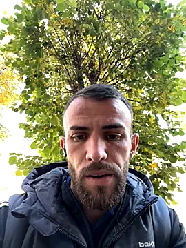 Snapshot of sexyman1936 chatting on October 27, 1:37 pm sexyman1936 online show from October 27, 1:37 pm