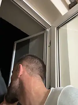 Snapshot of sexyman1936 chatting on October 29, 10:44 pm sexyman1936 online show from October 29, 10:44 pm