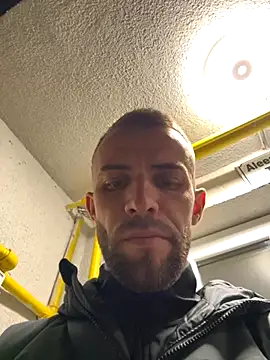 Snapshot of sexyman1936 chatting on October 31, 7:26 pm sexyman1936 online show from October 31, 7:26 pm