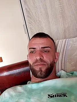 Snapshot of sexyman1936 chatting on November 1, 7:43 am sexyman1936 online show from November 1, 7:43 am