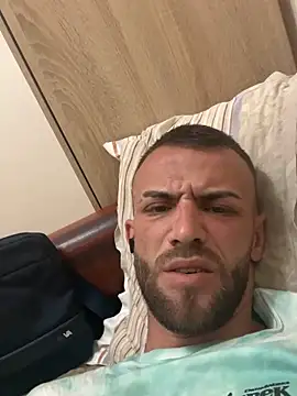 Snapshot of sexyman1936 chatting on November 2, 12:35 am sexyman1936 online show from November 2, 12:35 am