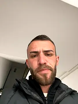 Snapshot of sexyman1936 chatting on November 6, 7:20 am sexyman1936 online show from November 6, 7:20 am