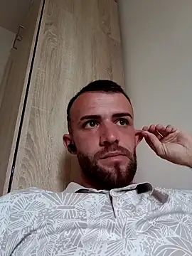 Snapshot of sexyman1936 chatting on November 10, 8:02 am sexyman1936 online show from November 10, 8:02 am