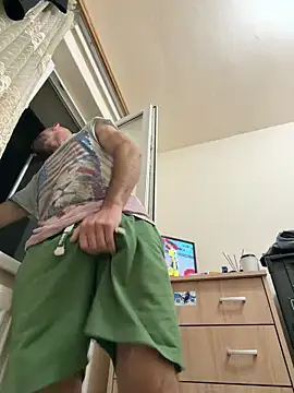 Snapshot of sexyman1936 chatting on November 23, 3:06 am sexyman1936 online show from November 23, 3:06 am