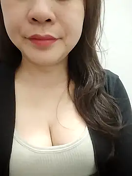 Girl Shy2000 online show from March 5, 10:17 pm