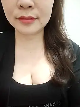 Girl Shy2000 online show from March 14, 3:45 am