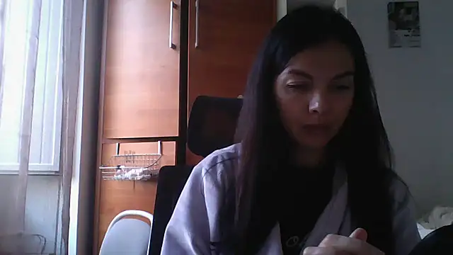 Lorivell online show from November 18, 10:41 am