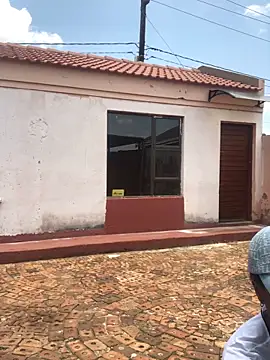 Snapshot of Caramel102004 chatting on December 5, 9:29 am Caramel102004 online show from December 5, 9:29 am