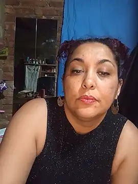 Snapshot of Lobizona chatting on July 10, 3:33 am Lobizona online show from July 10, 3:33 am