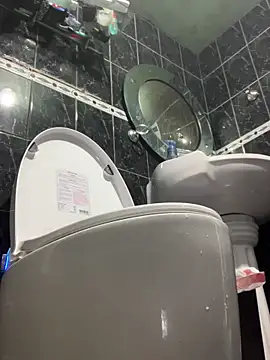 Moisesjrtapia online show from April 12, 10:09 am