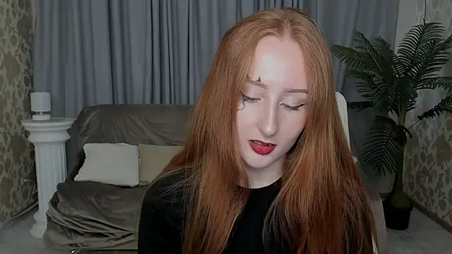 Snapshot of TwilightSerena chatting on October 29, 11:45 am TwilightSerena online show from October 29, 11:45 am