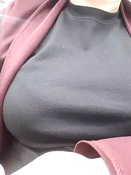 Snapshot of Kimkhaepretty chatting on October 1, 3:01 am Kimkhaepretty online show from October 1, 3:01 am