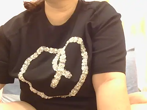 Snapshot of Kimkhaepretty chatting on October 4, 3:04 am Kimkhaepretty online show from October 4, 3:04 am