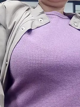 Snapshot of Kimkhaepretty chatting on October 10, 1:59 am Kimkhaepretty online show from October 10, 1:59 am