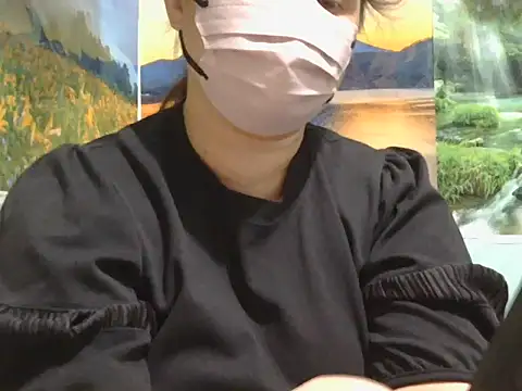 Snapshot of Kimkhaepretty chatting on October 13, 12:38 pm Kimkhaepretty online show from October 13, 12:38 pm