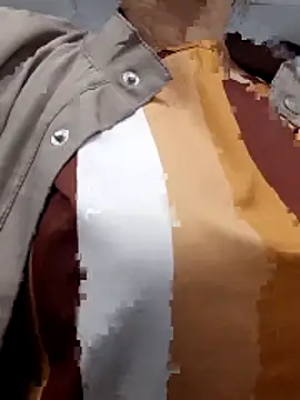 Snapshot of Kimkhaepretty chatting on November 19, 2:44 am Kimkhaepretty online show from November 19, 2:44 am