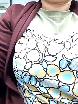 Kimkhaepretty online show from February 10, 6:06 am