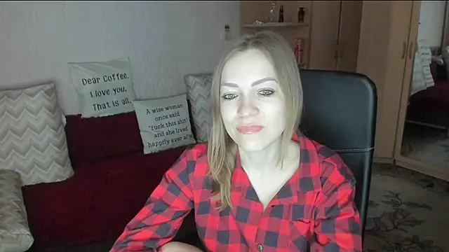 Tiffany Bates online show from March 9, 3:32 am