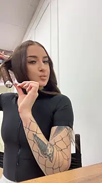 Luna Olsen online show from February 6, 4:28 am