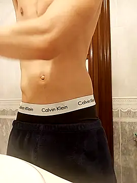 Snapshot of ruiiizz chatting on March 18, 3:26 pm ruiiizz online show from March 18, 3:26 pm