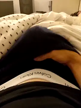 Snapshot of ruiiizz chatting on March 28, 11:15 pm ruiiizz online show from March 28, 11:15 pm