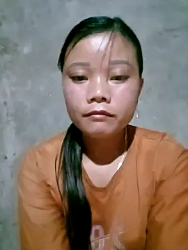 Snapshot of Samyy_xx chatting on October 2, 12:23 pm Samyy xx online show from October 2, 12:23 pm