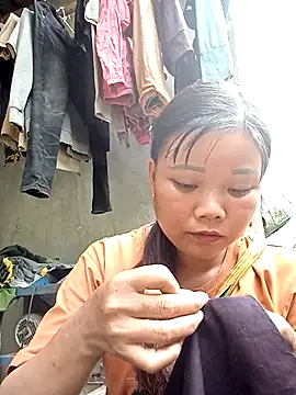 Snapshot of Samyy_xx chatting on October 4, 3:59 am Samyy xx online show from October 4, 3:59 am