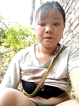 Snapshot of Samyy_xx chatting on October 8, 5:38 am Samyy xx online show from October 8, 5:38 am