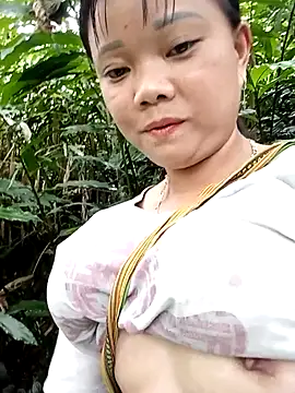 Snapshot of Samyy_xx chatting on October 14, 1:28 am Samyy xx online show from October 14, 1:28 am