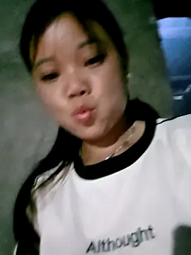 Snapshot of Samyy_xx chatting on November 8, 11:58 pm Samyy xx online show from November 8, 11:58 pm