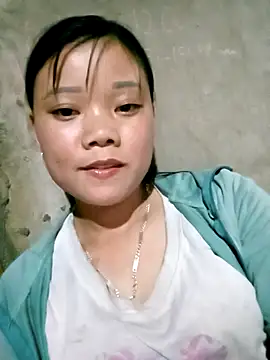 Snapshot of Samyy_xx chatting on November 15, 9:39 am Samyy xx online show from November 15, 9:39 am