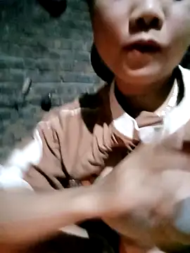 Snapshot of Samyy_xx chatting on November 15, 11:10 pm Samyy xx online show from November 15, 11:10 pm