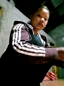 Snapshot of Samyy_xx chatting on December 16, 12:48 am Samyy xx online show from December 16, 12:48 am