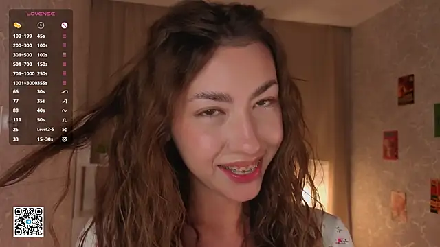 KeilaJeschon online show from November 1, 4:14 am