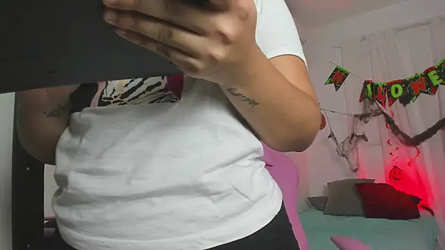 vanelope smith online show from October 19, 3:56 pm