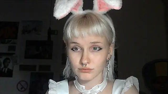 Paradoxy  online show from October 16, 9:05 pm