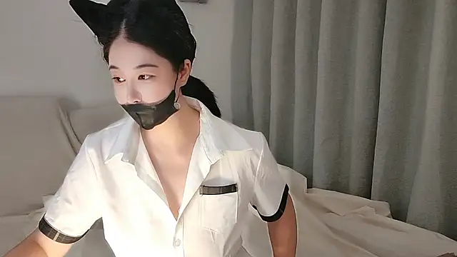 Snapshot of xinyin6666 chatting on November 17, 2:34 pm xinyin6666 online show from November 17, 2:34 pm