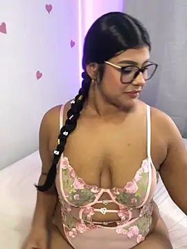 AnaBrowmn online show from March 24, 1:49 pm