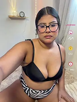 AnaBrowmn online show from August 5, 1:14 pm
